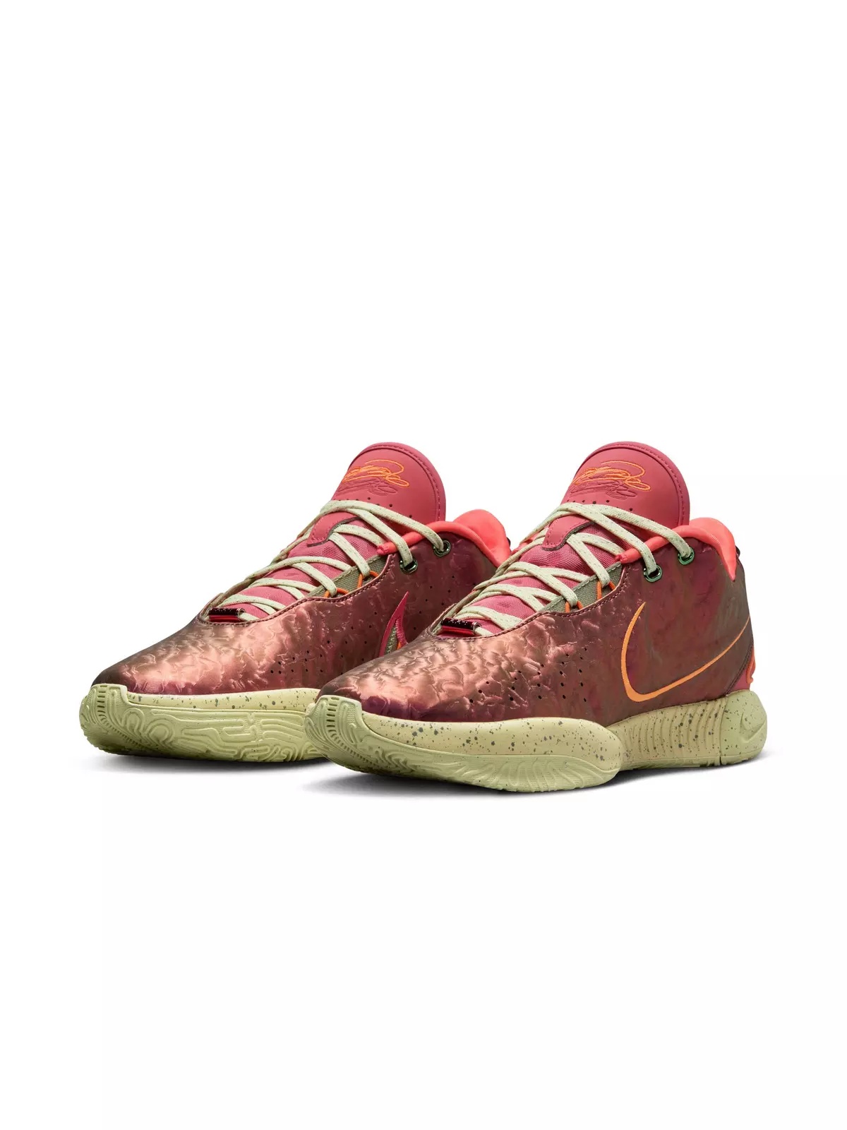 LeBron XXI "Queen Conch" Men's Basketball Shoe - 3