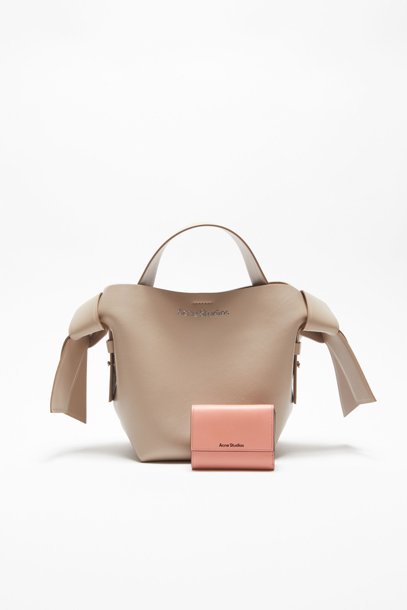 Acne Studios Trifold leather wallet - Salmon pink outlook