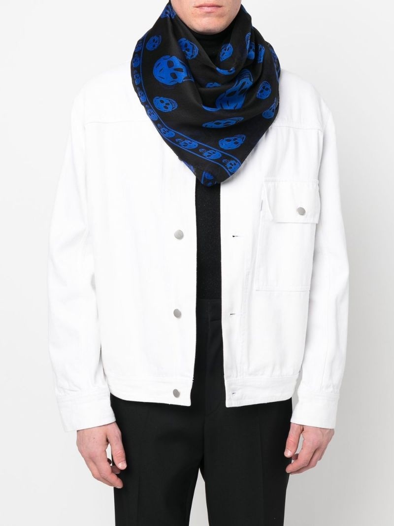 all-over skull-print scarf - 2