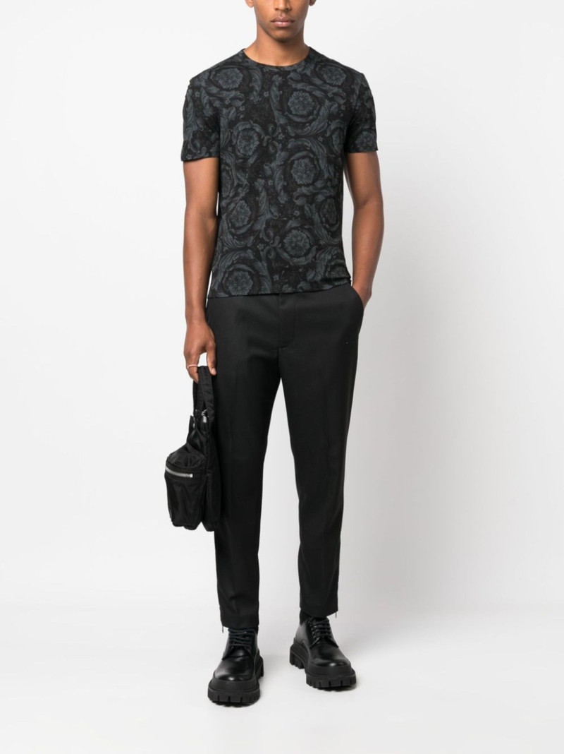 Versace baroque-print cotton T-shirt outlook