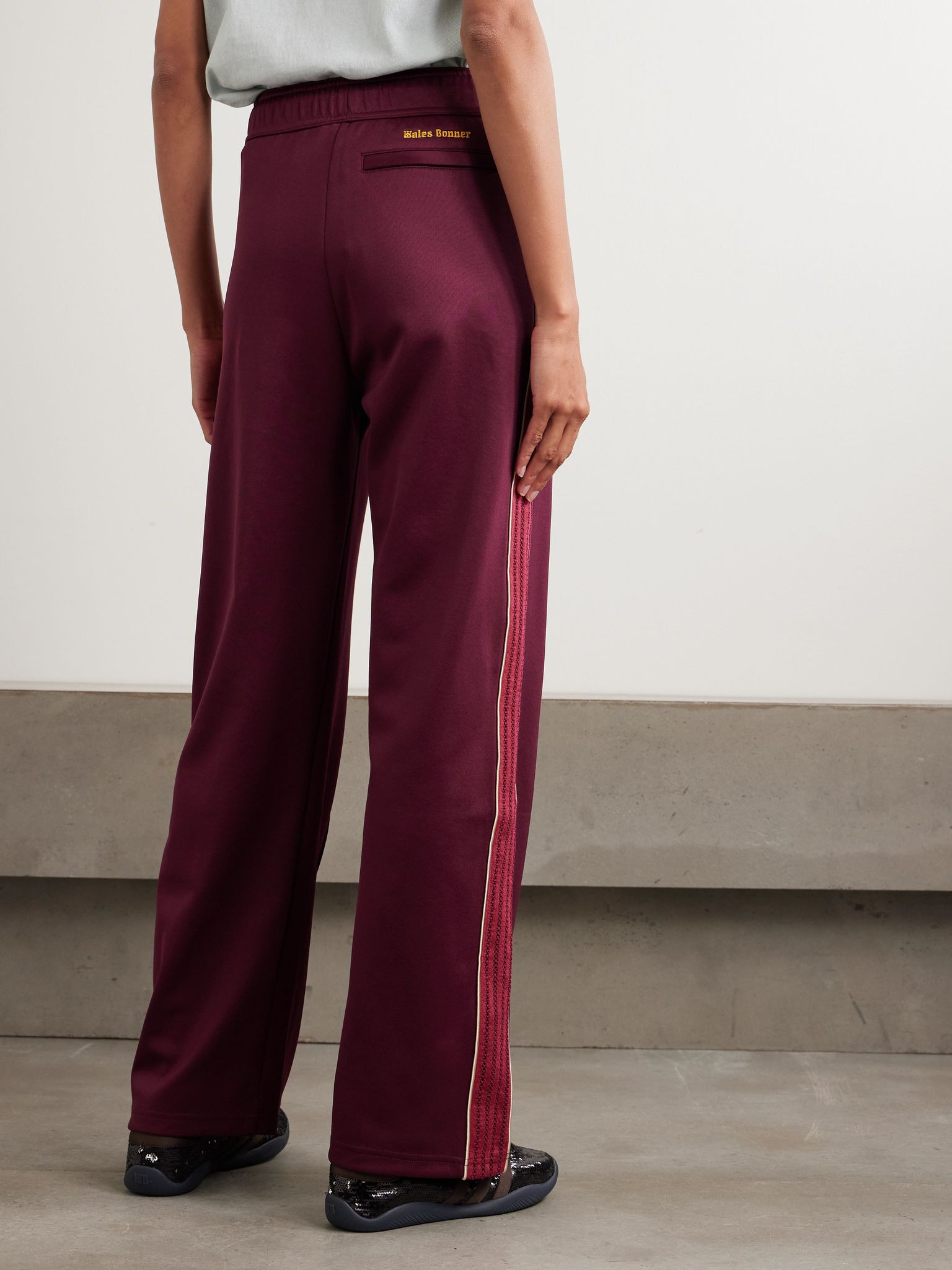 Mantra pointelle-trimmed jersey straight-leg track pants Burgundy - 3