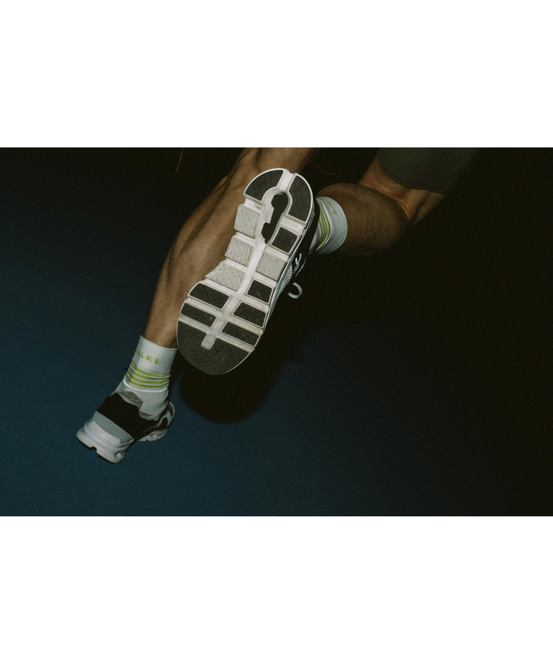 RU4 Endurance Reflect Men Running Socks 8