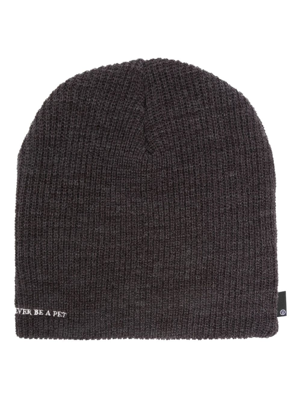 slogan-embroidered beanie hat - 1