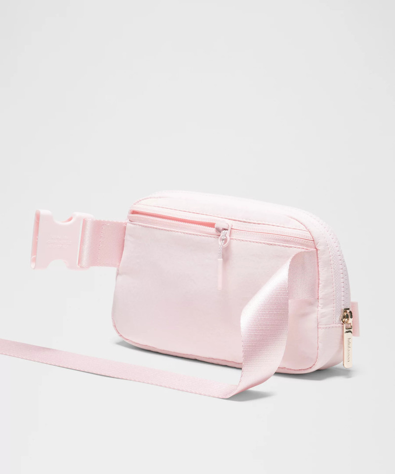 Everywhere Belt Bag 1L *Embroidered Stack 4