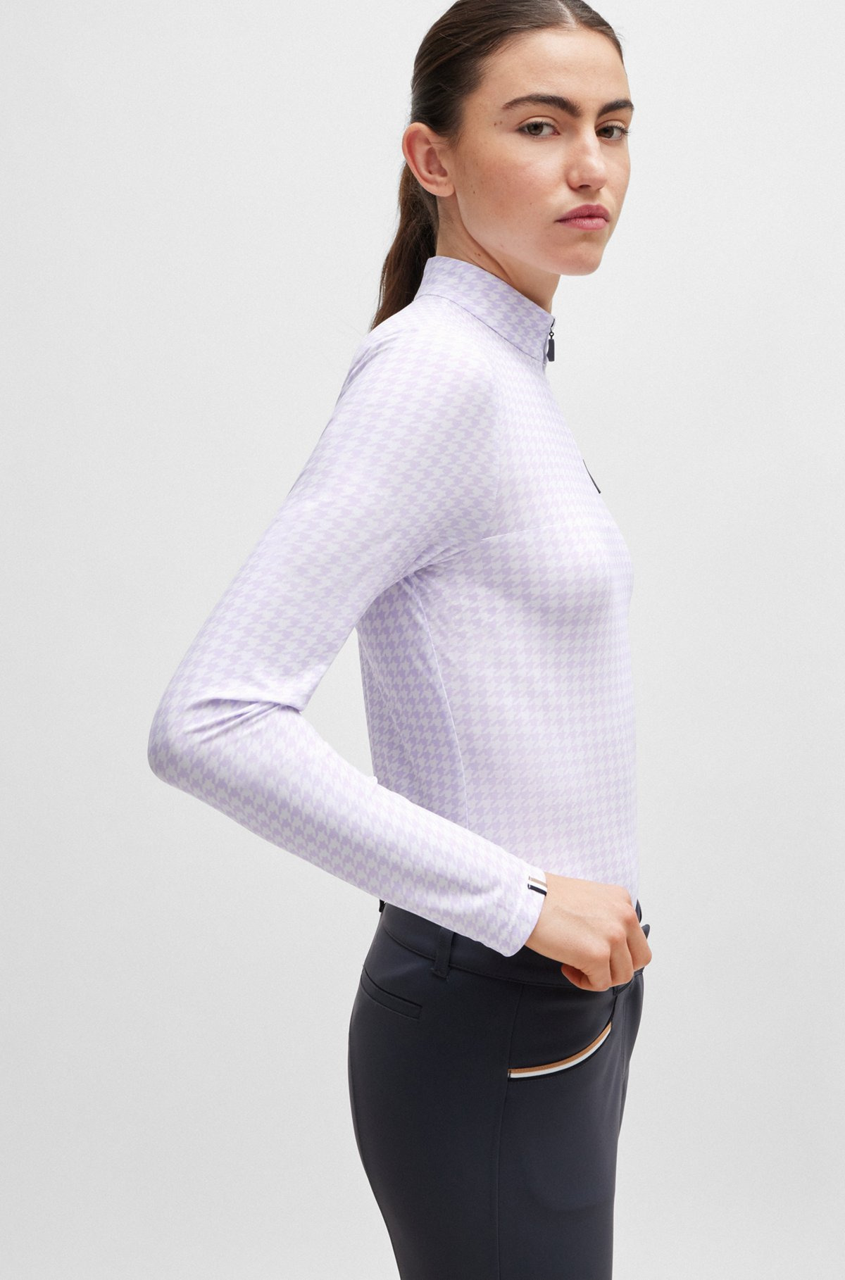 EQUESTRIAN ZIP-NECK TRAINING TOP IN BREATHABLE STRETCH FABRIC - 6
