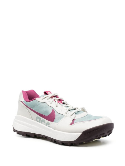 Nike colour-block lace-up sneakers outlook