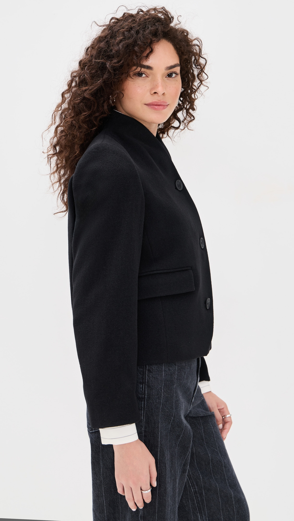 Short Curved Jacket - 3