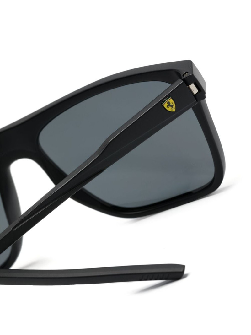 square-frame sunglasses 3
