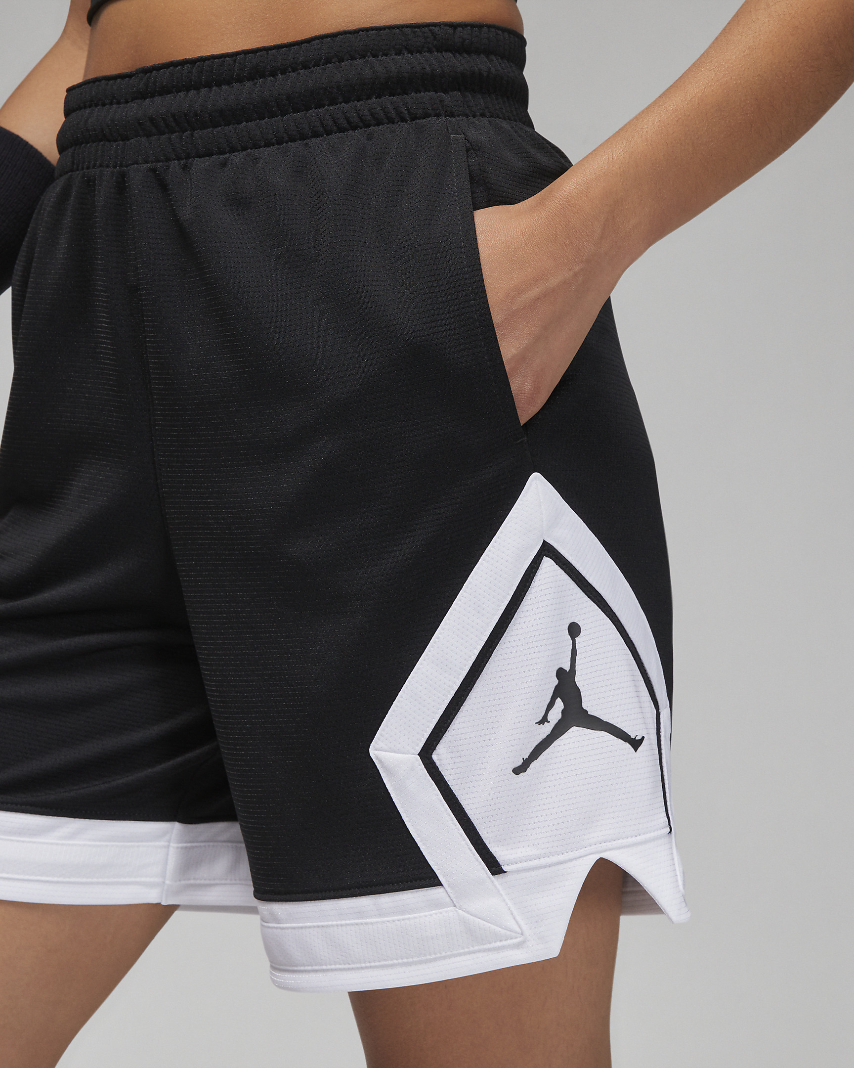 Jordan Sport Women's Diamond Shorts - 5