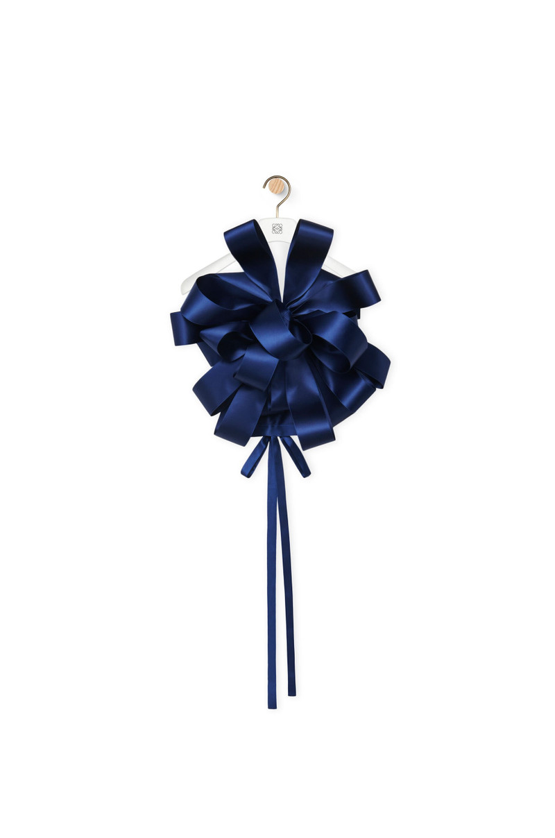 Bow top in technical satin 1