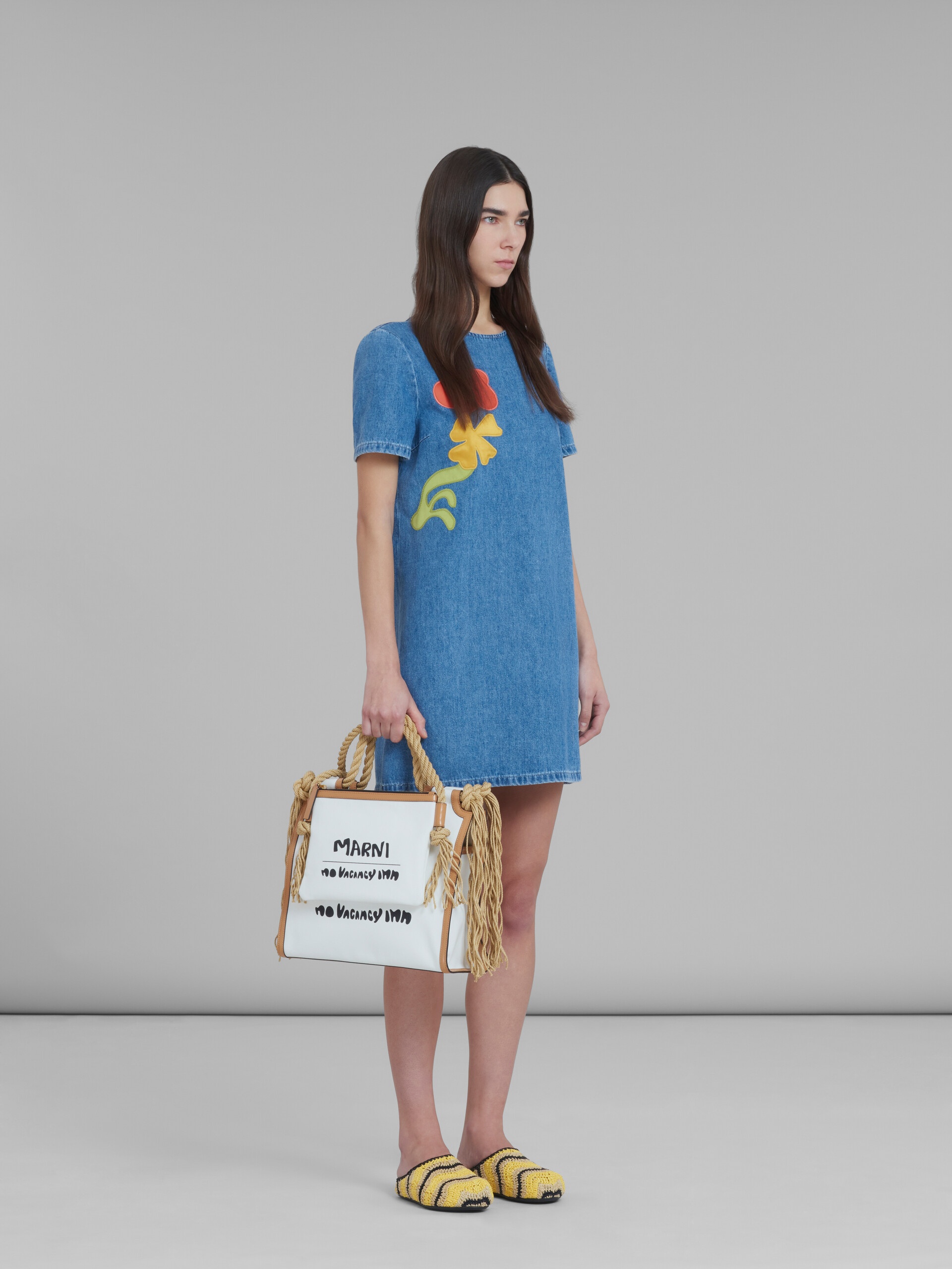 MARNI X NO VACANCY INN - BLUE CHAMBRAY SHORT DRESS WITH EMBROIDERY - 6