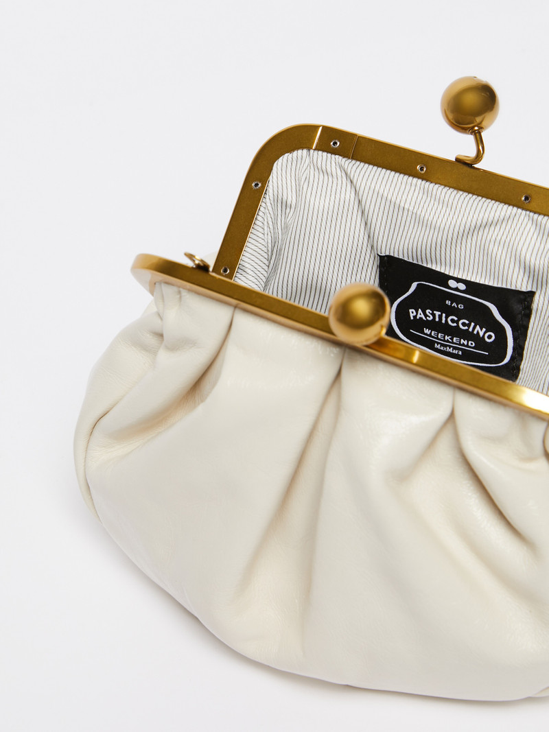 NAVETTA Small crinkled leather Pasticcino Bag 6