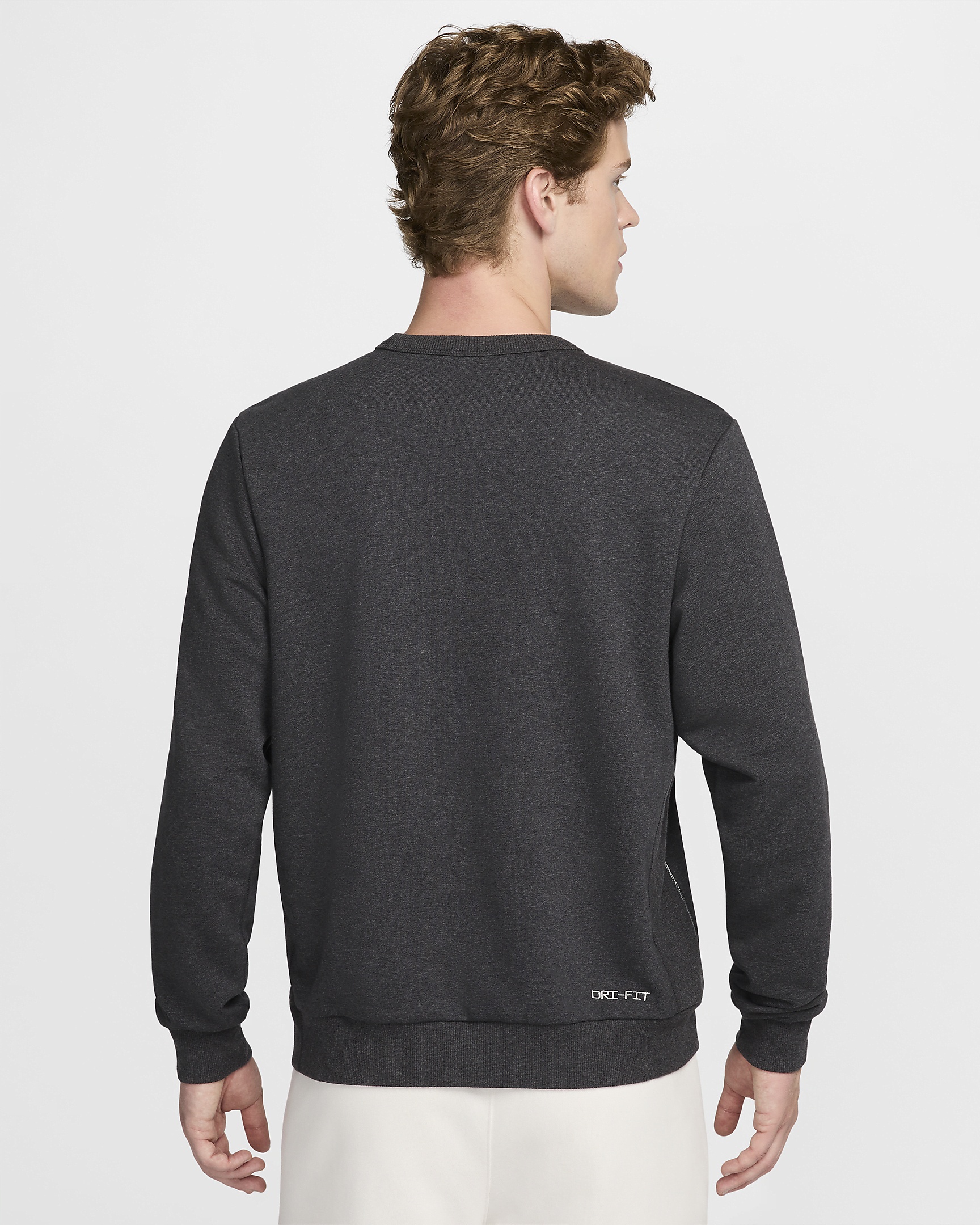 Nike Nike Standard Issue Men s Dri FIT Basketball Crew Neck Sweatshirt REVERSIBLE