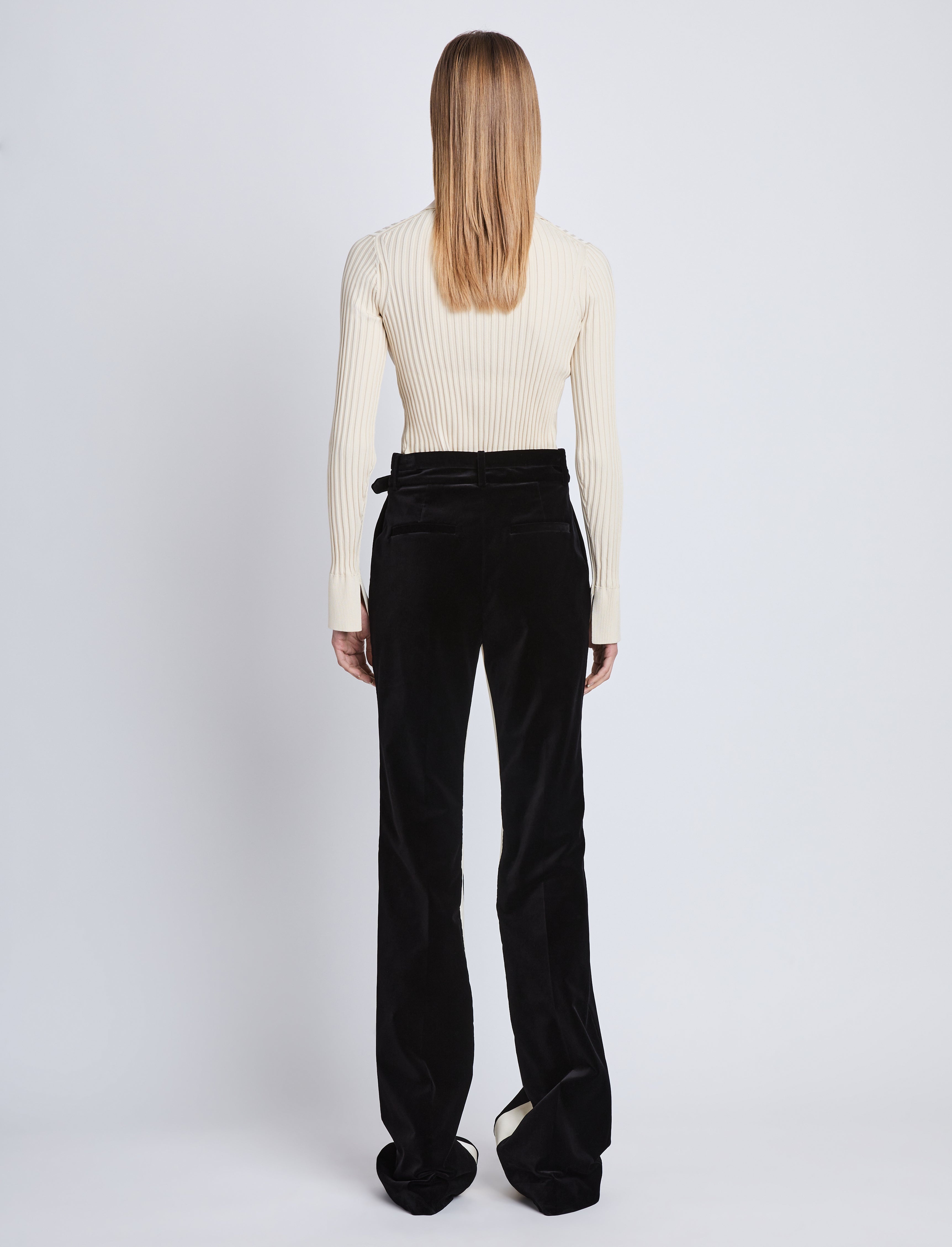 Carla Sweater in Midweight Viscose Rib - 5