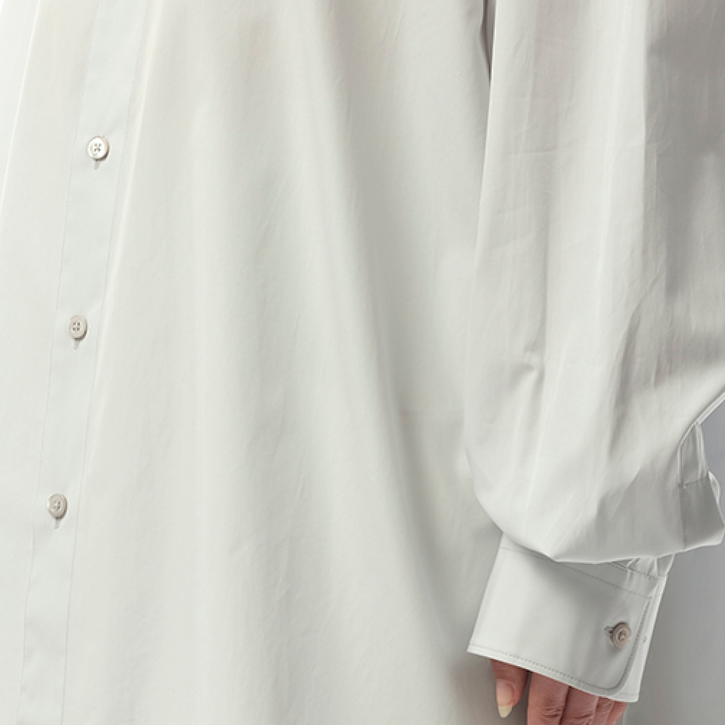 Long-sleeved Shirt in Light Blue - 3