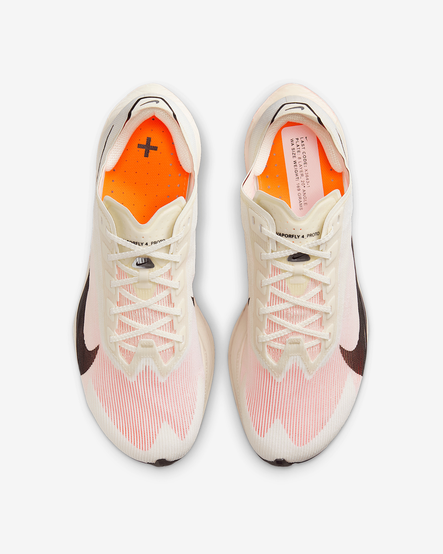 スパイク・シューズ Nike ZoomX Vaporfly NEXT% 4 proto Nike ZoomX Vaporfly Next% 4: Nike's Risky Update Runners