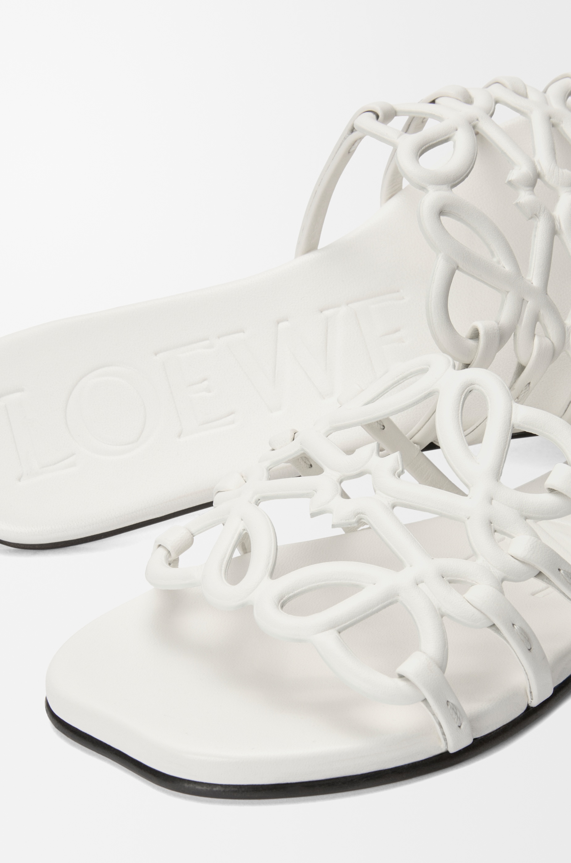 Petal Anagram slide in soft calfskin - 5