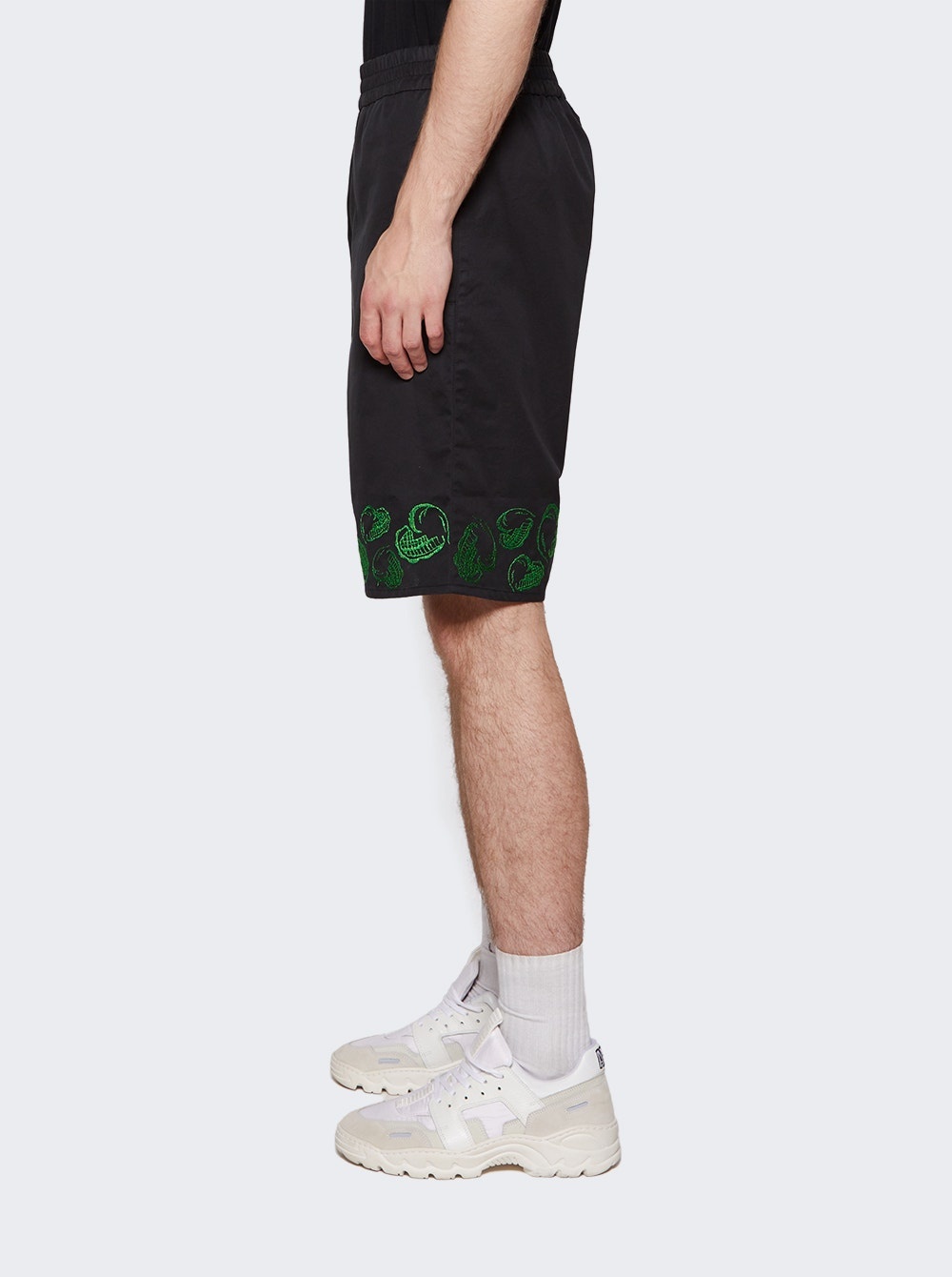 Heart Embroidered Shorts Black - 4