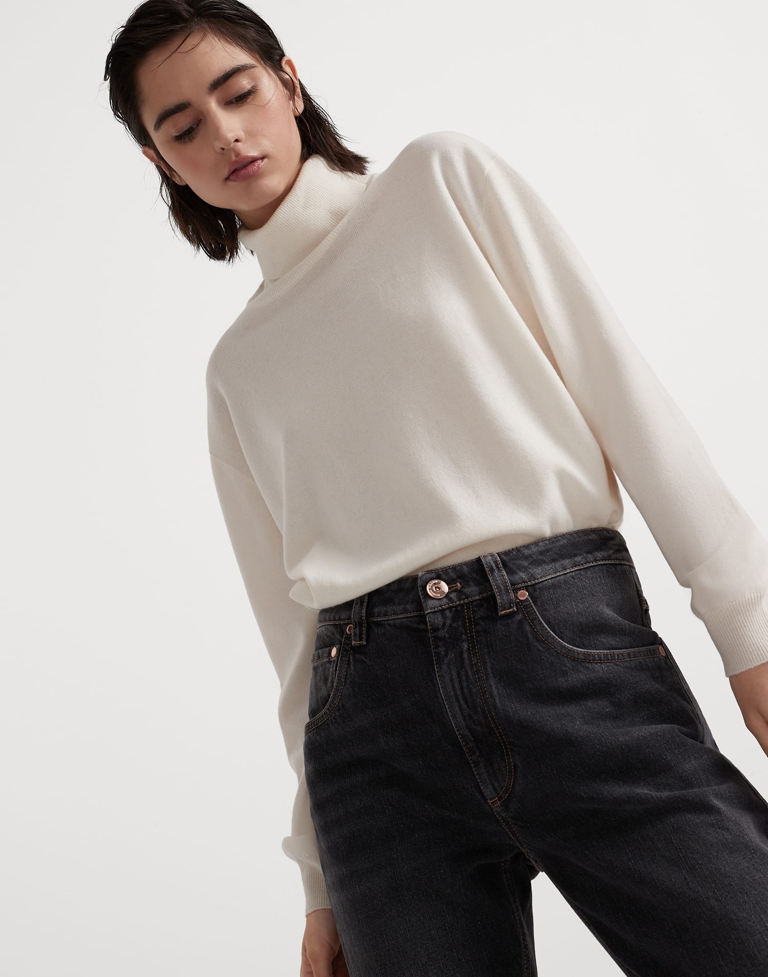 Cashmere turtleneck sweater with monili - 4