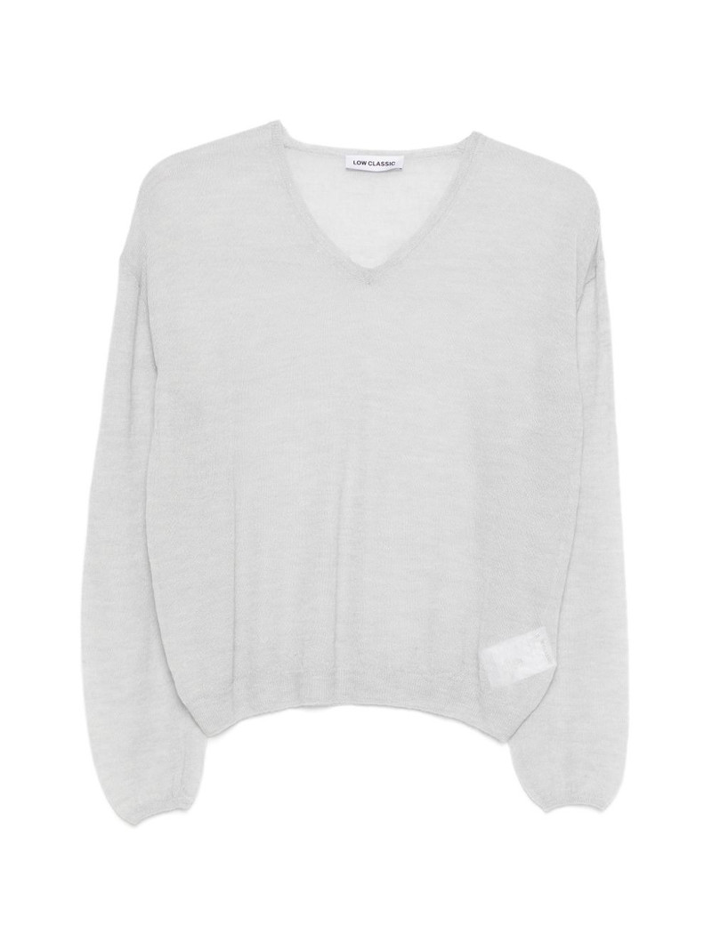 V-neck sweater 1