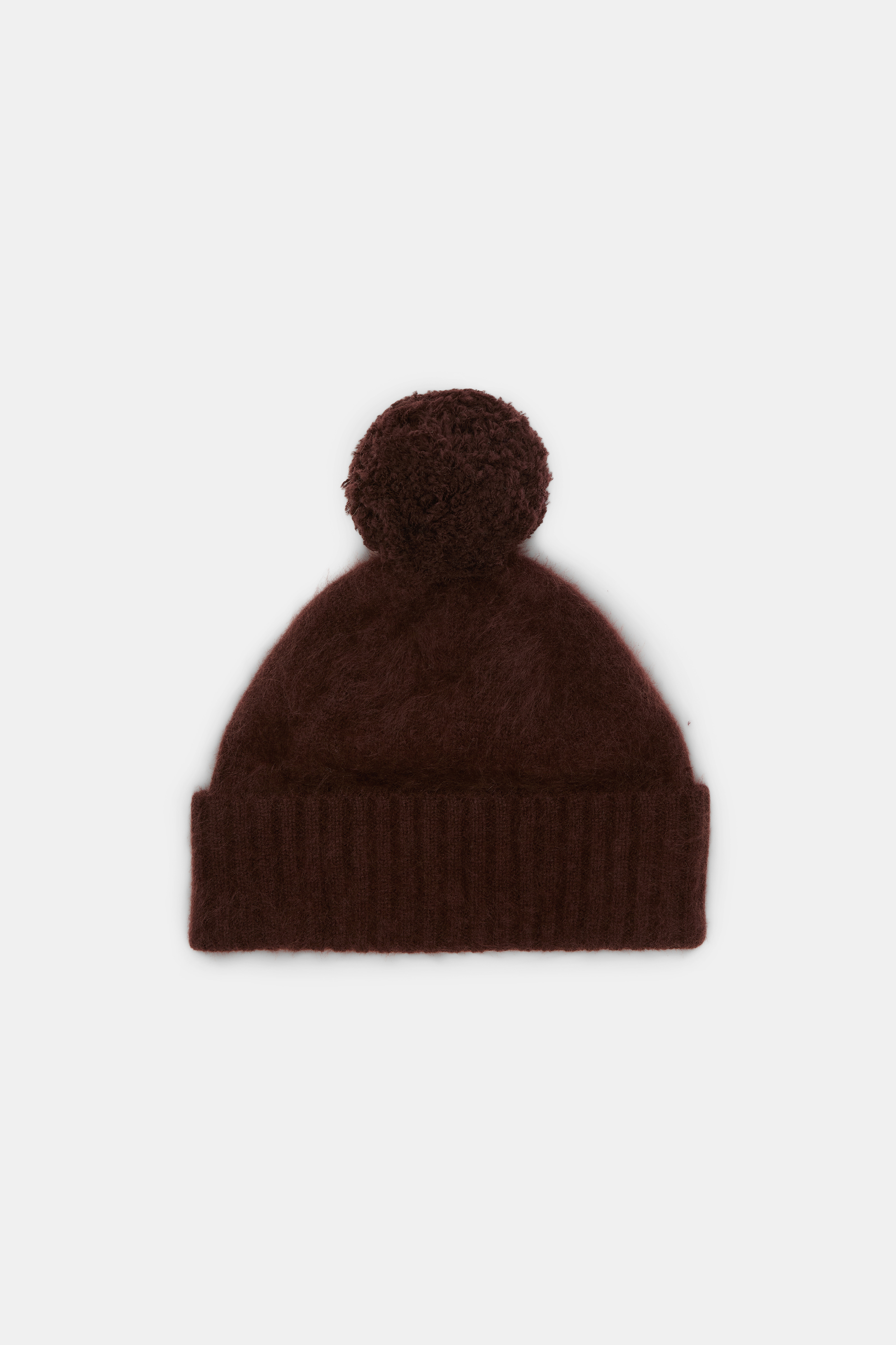 FLUFFY STATEMENT beanie - 2