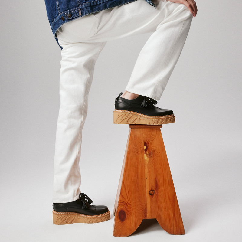 Christian Louboutin Aeroli outlook