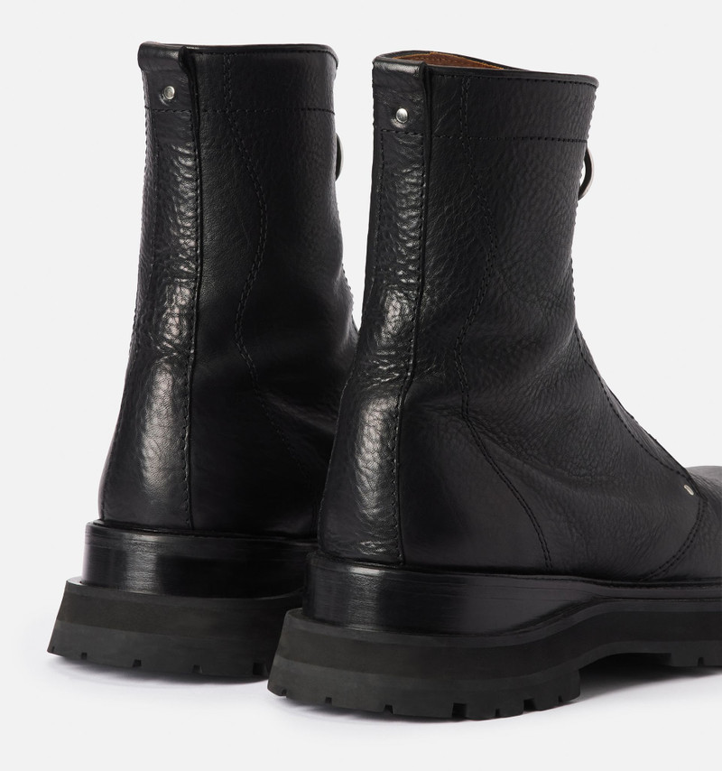 Zipped Boots With Notched Sole 7