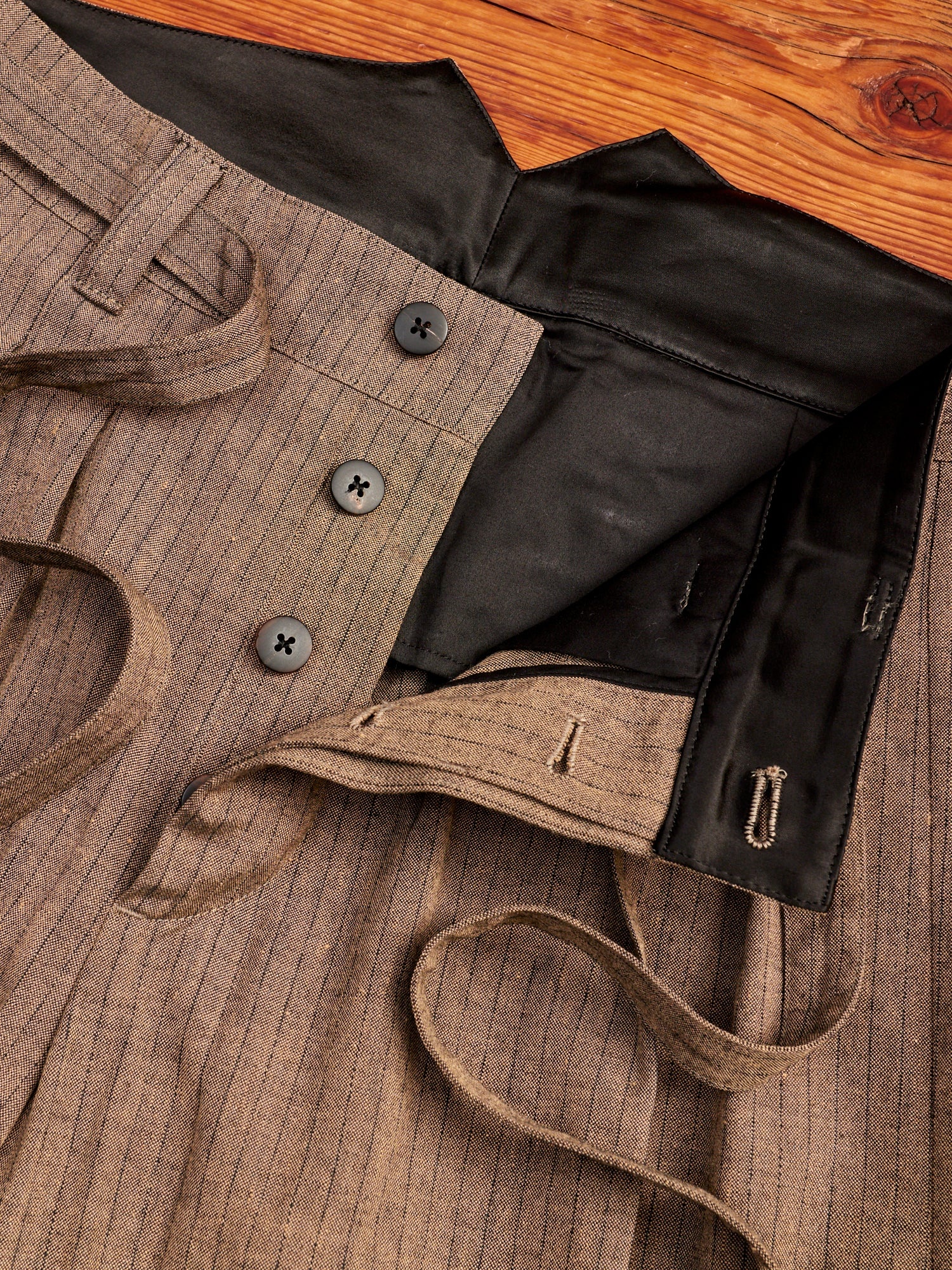 Hakama Pants Santome in Grey - 7