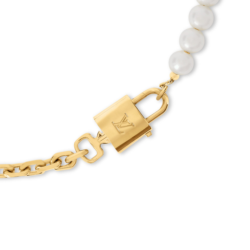 Louis Vuitton Pearlock Necklace outlook