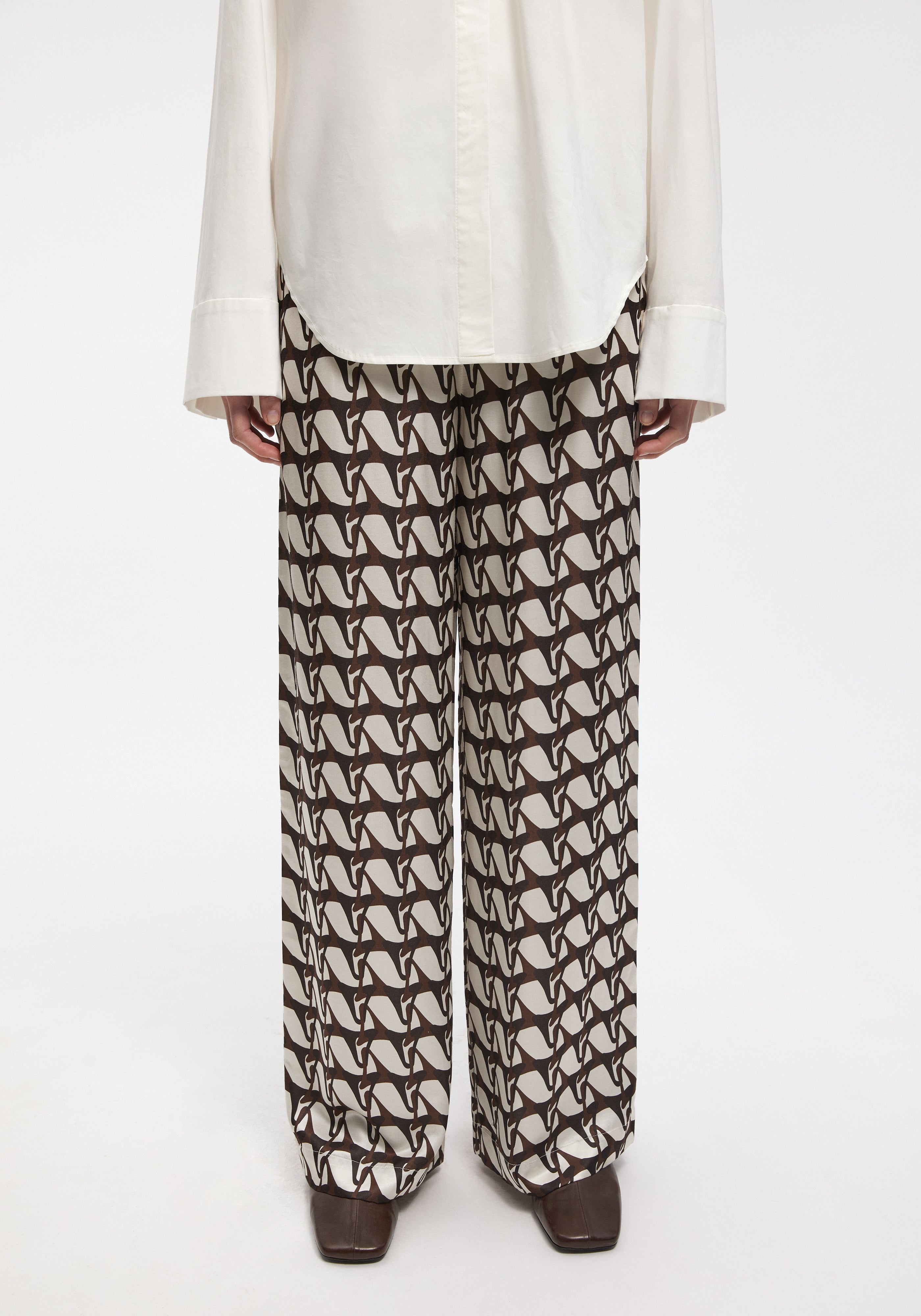 MALIK
Monogram print silk pants - 3