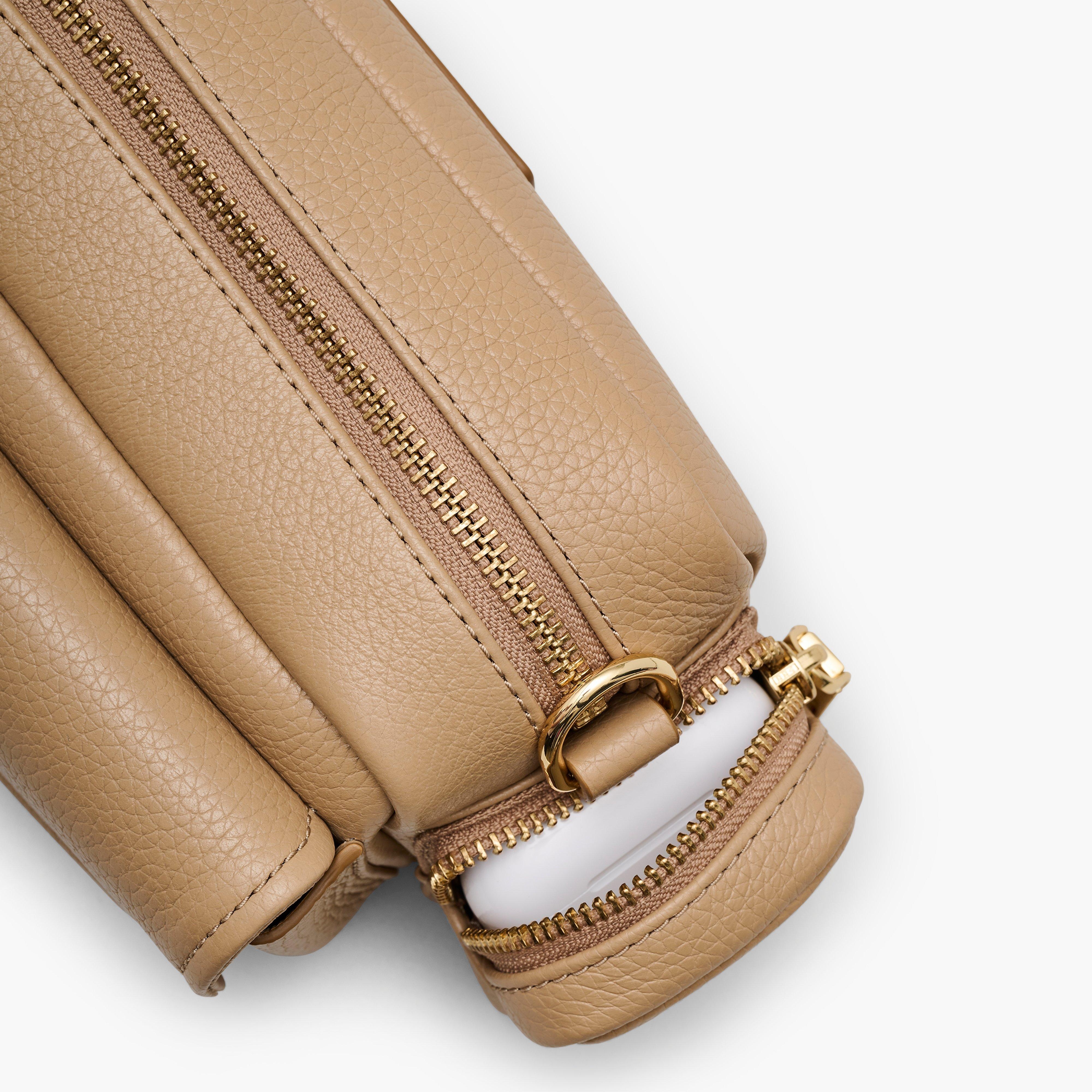 Marc Jacobs H009L01SP21230 関税送料込 Marc Jacobs THE LEATHER CARGO BAG | REVERSIBLE