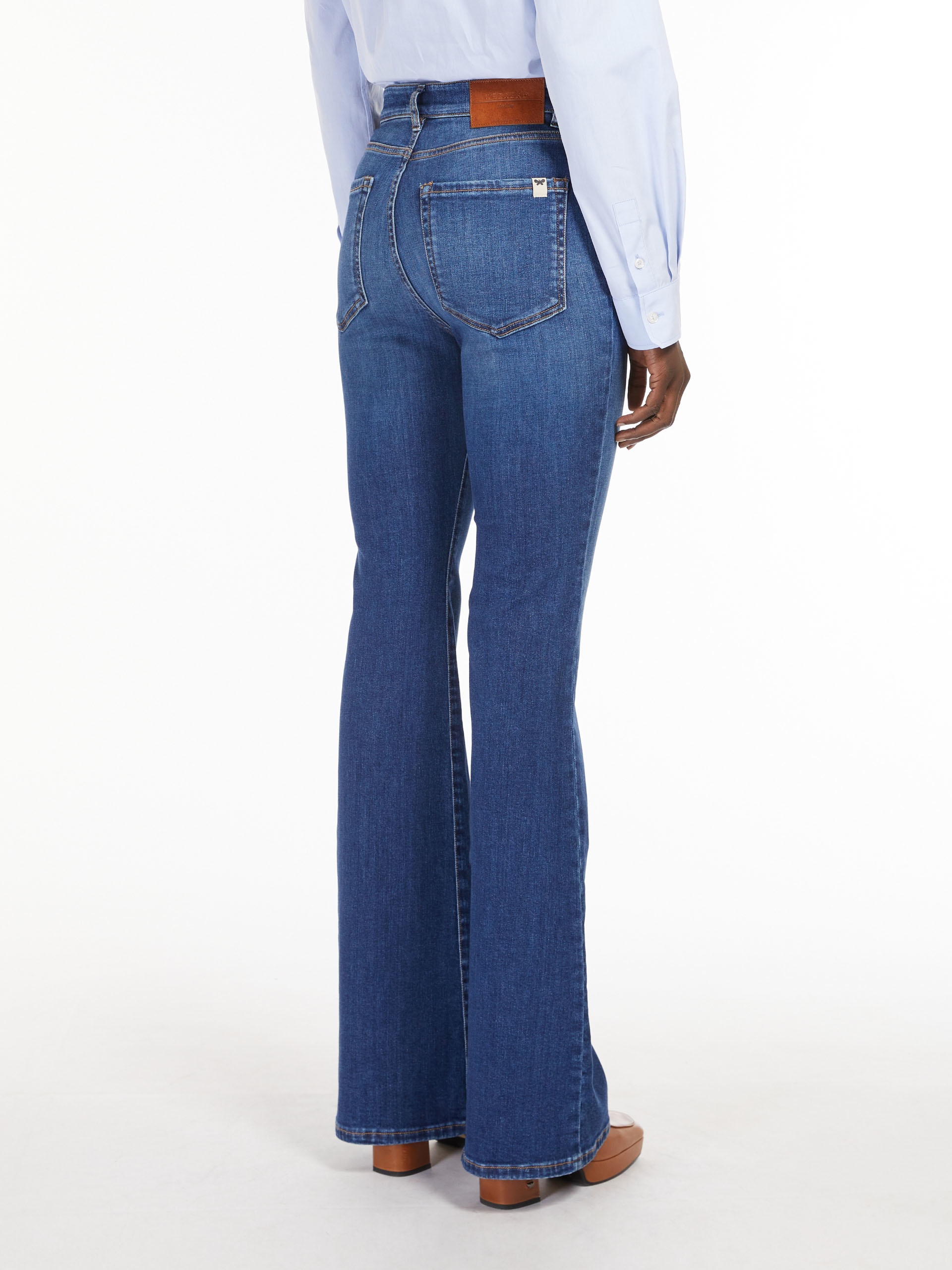 EPOCHE Fit-and-flare denim jeans - 4