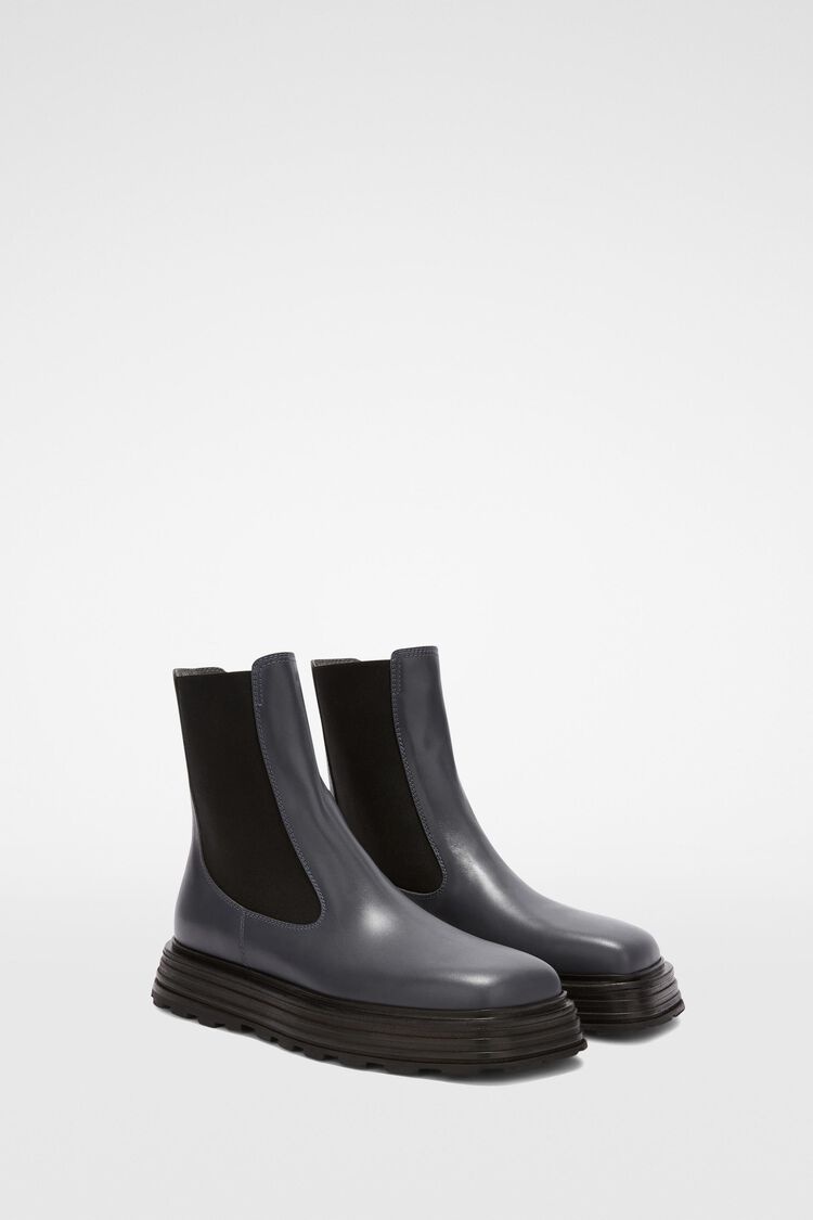 Chelsea Boots - 3