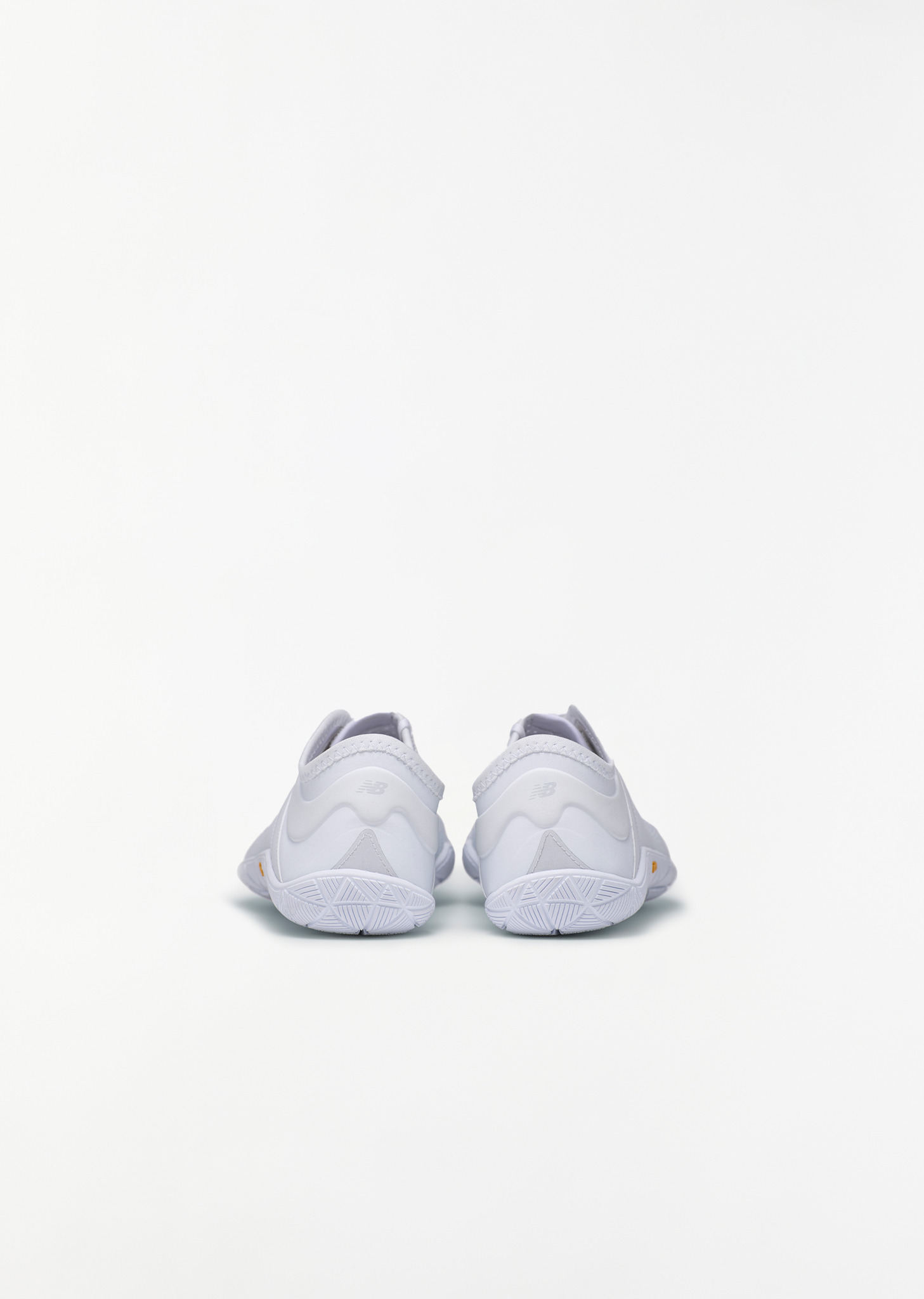 New Balance Minimus UX200L — White - 3