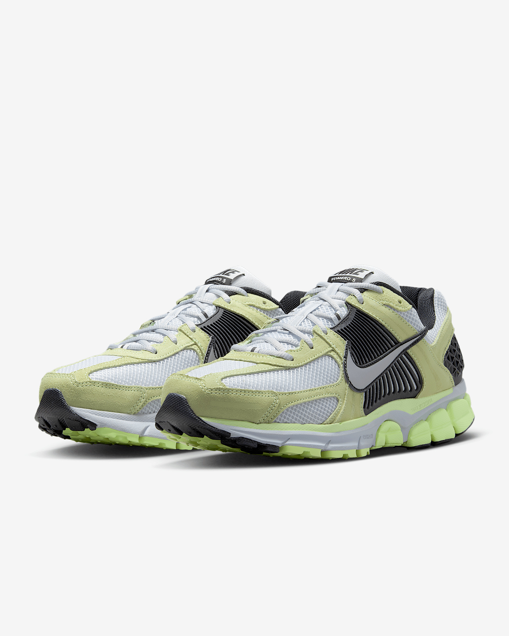 Nike Zoom Vomero 5 Men's Shoes - 5