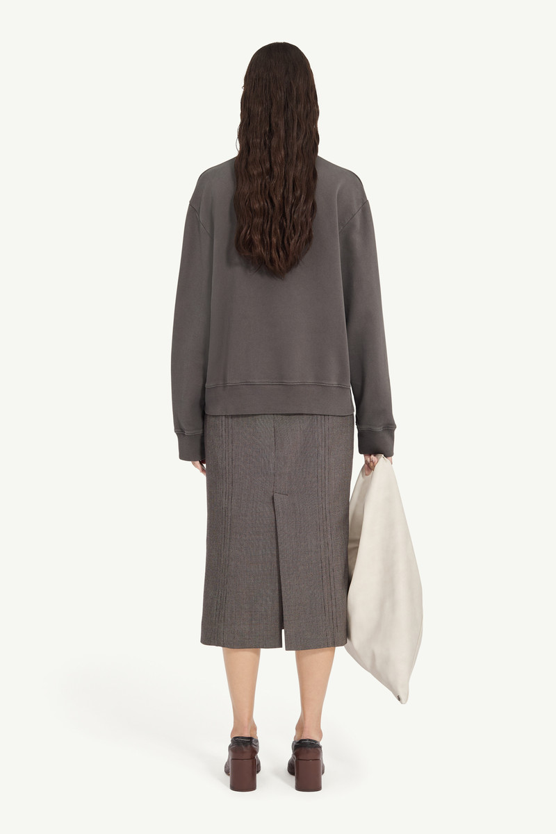 Taped label sweatshirt 3