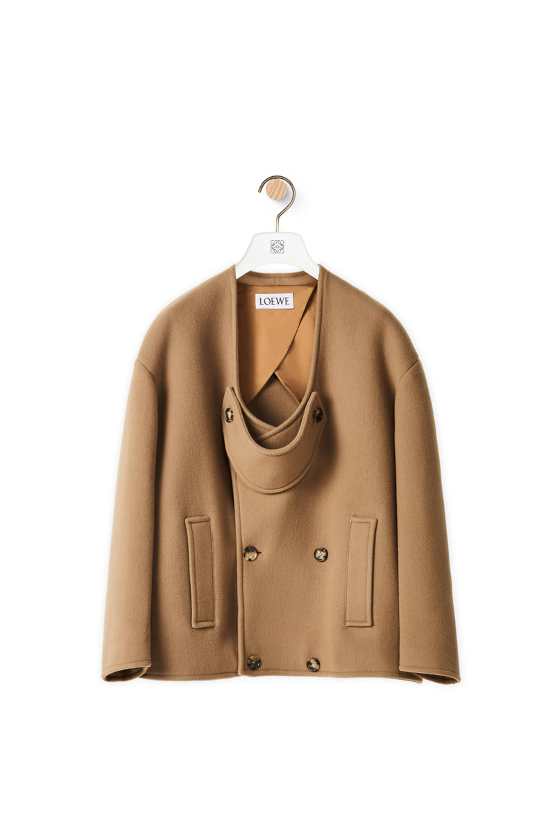 Double breasted short coat in wool and cashmere 1