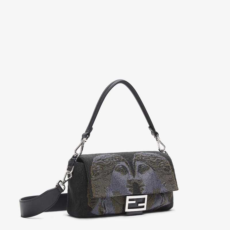 FENDI Baguette outlook