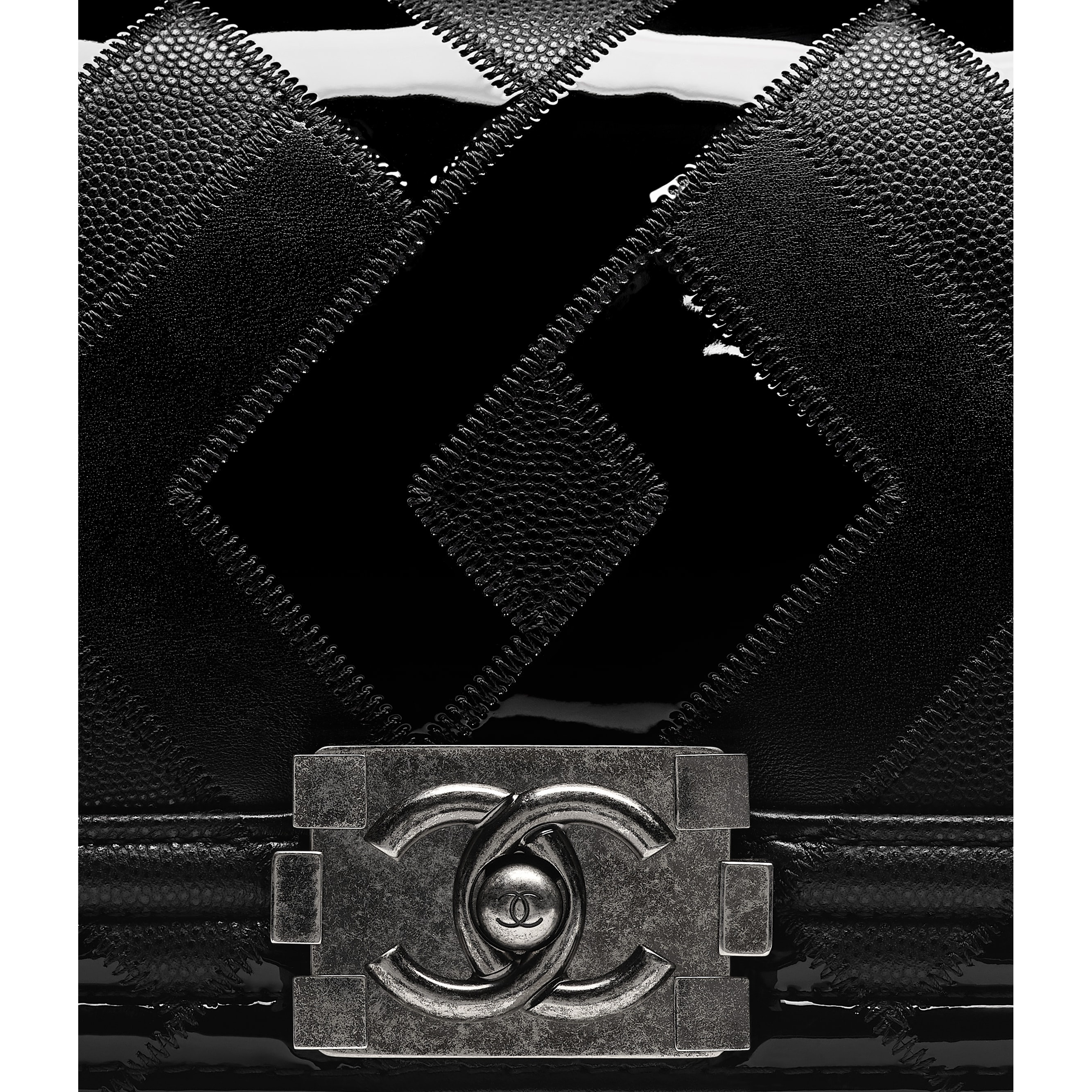 Small BOY CHANEL Handbag - 4