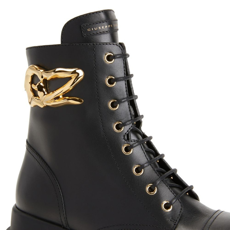 Tankie Boot 5