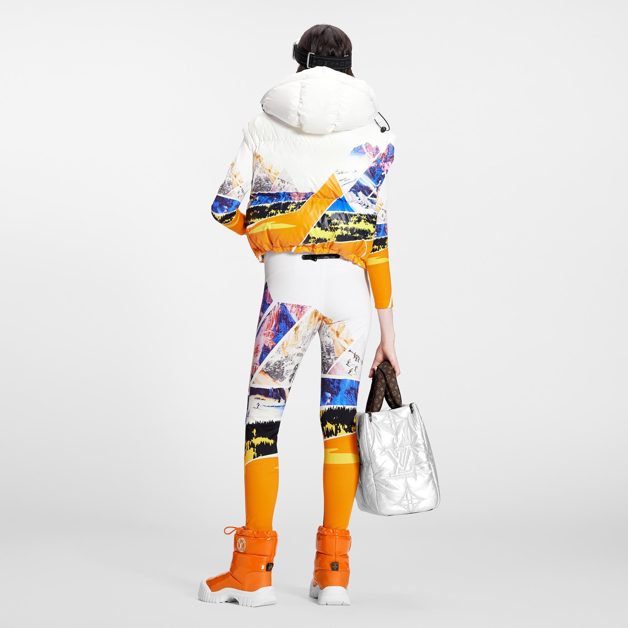 Mountain Print Sleeveless Puffer Jacket - 3