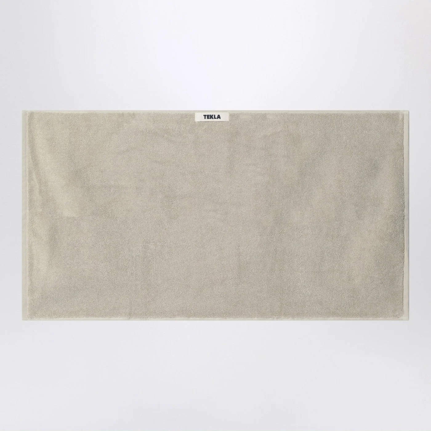 Greige bath towel 50x90 cm - 1