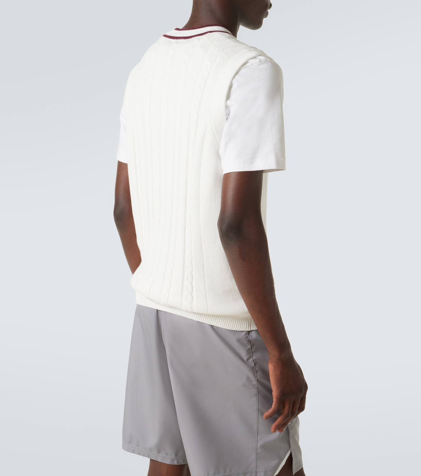 Cable-knit cotton sweater vest - 4