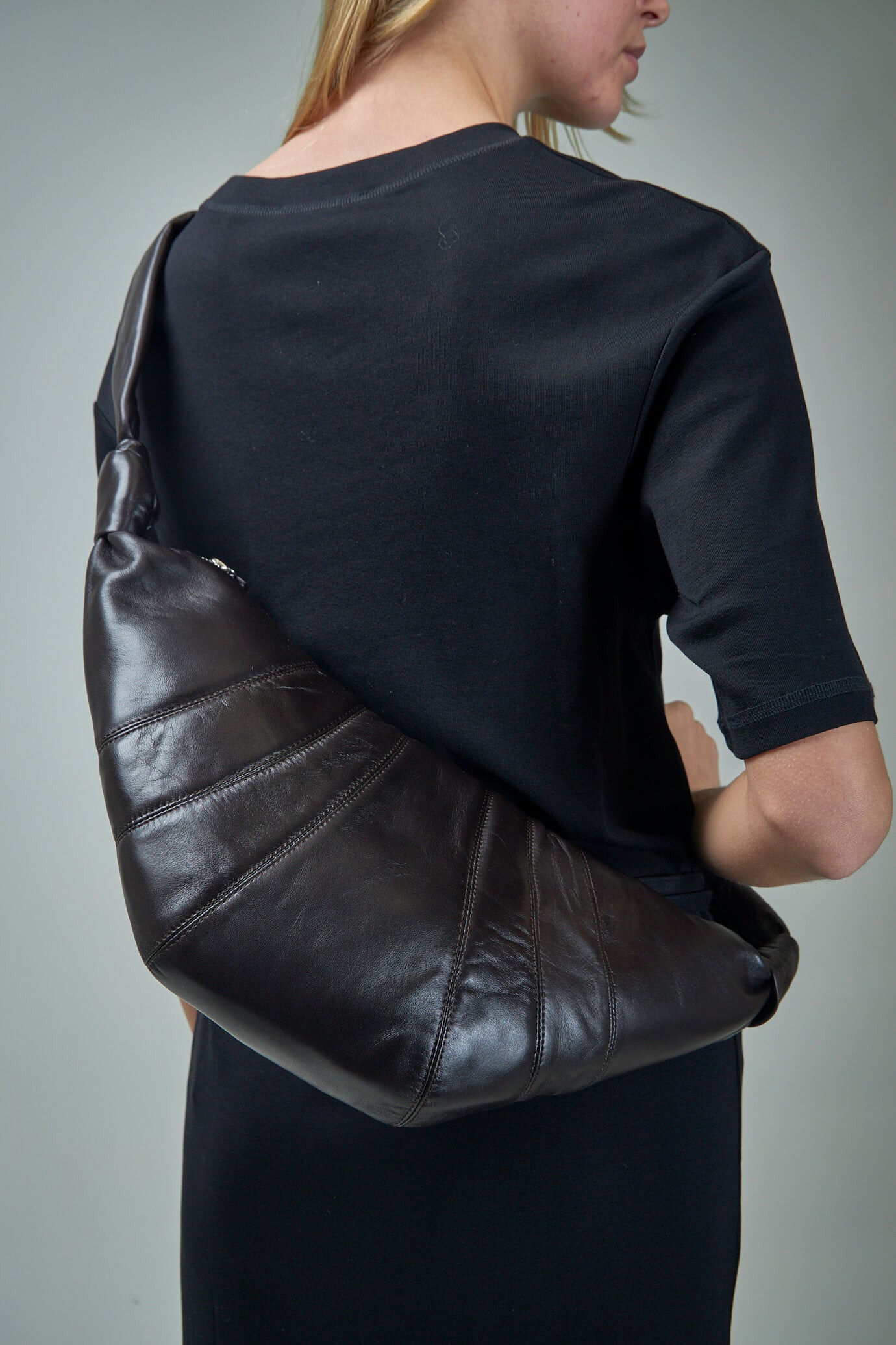 Medium Croissant Bag - 4