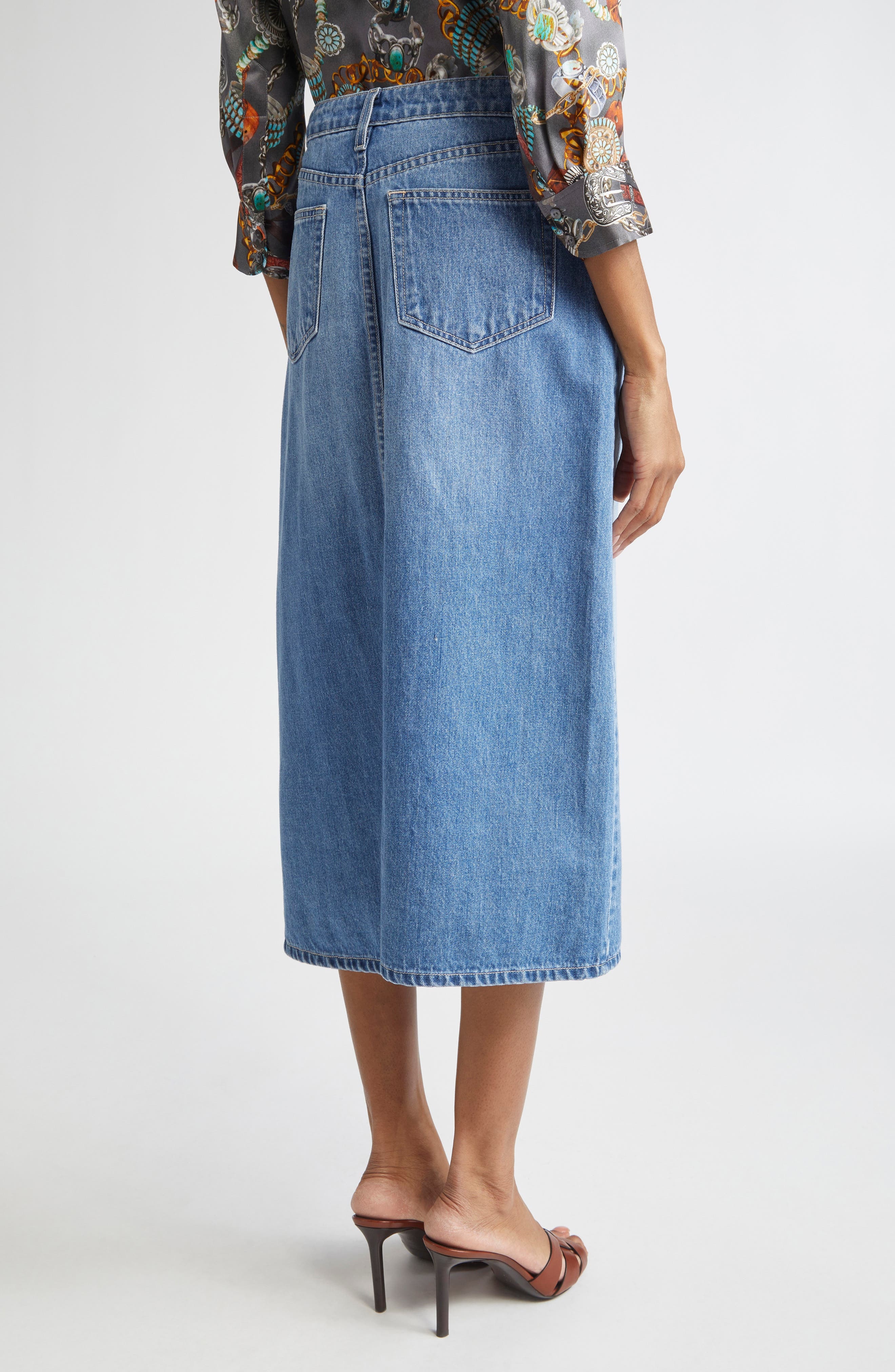 L'AGENCE Kathleen Button Front Midi Denim Skirt in Bandera at Nordstrom - 3