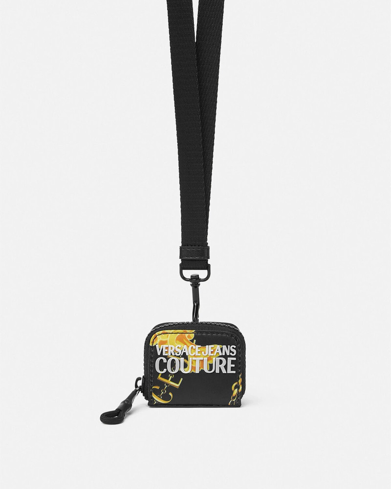 Chain Couture Air Pods Case 1