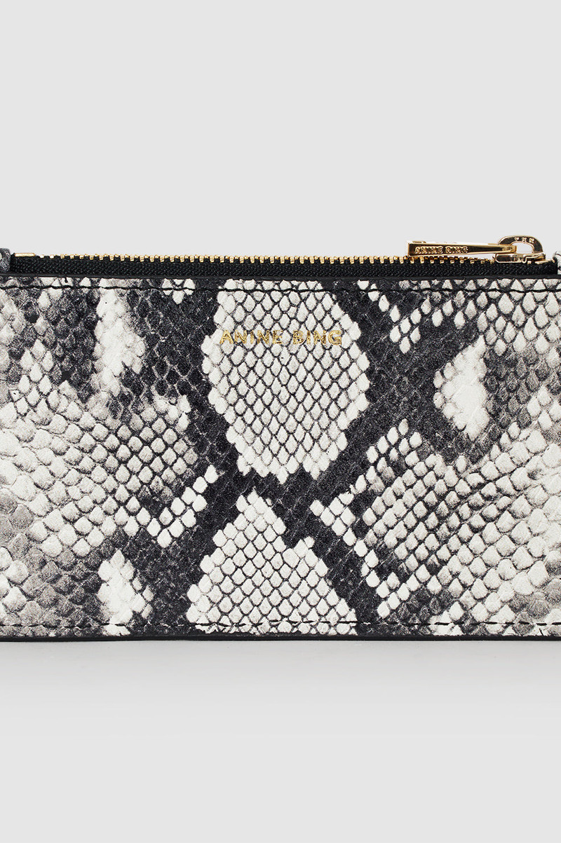 Lucy Card Holder - Python 4