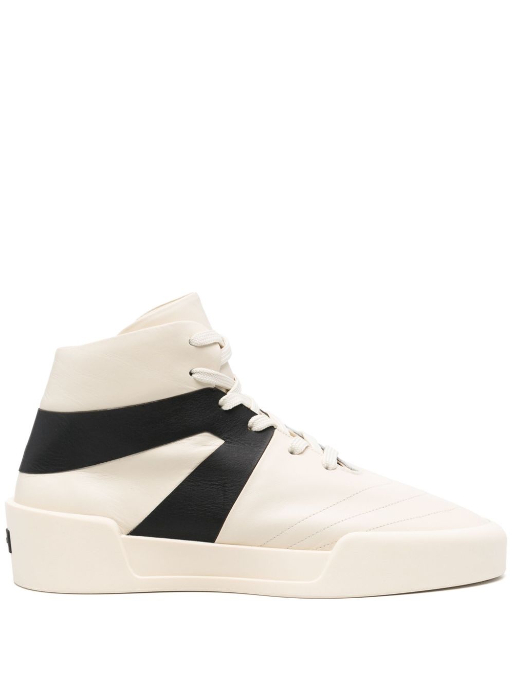 Basketball sneakers - 1