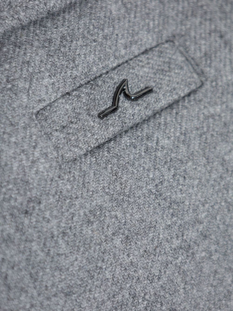 button-fastening patch-pocket shirt 5