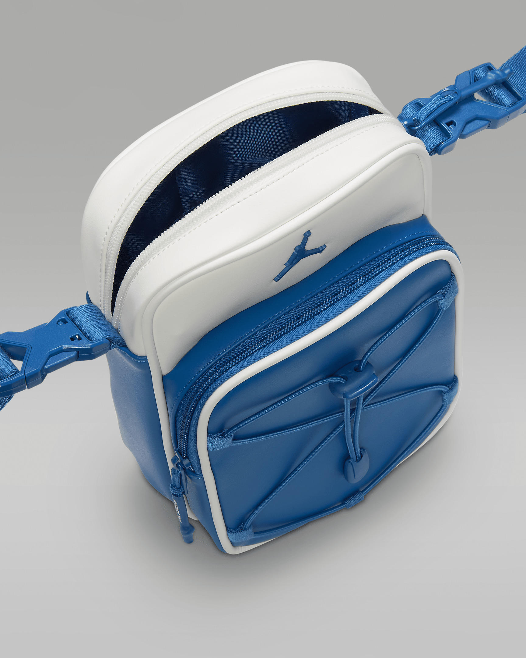 Air Jordan Festival Bag (1L) - 5